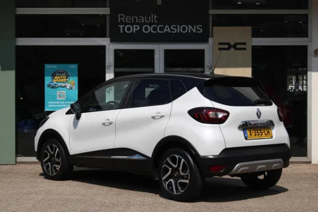Renault Captur (2020) thumbnail 6