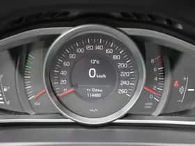 Volvo V40 (2018) thumbnail 4