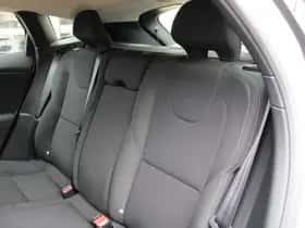 Volvo V40 (2018) thumbnail 8
