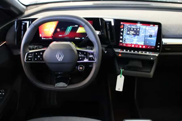 Renault Mégane E-Tech (2026) thumbnail 3