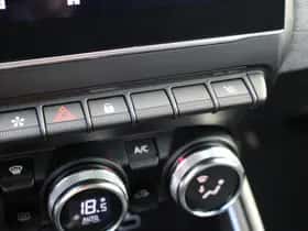 Renault Clio (2024) thumbnail 32