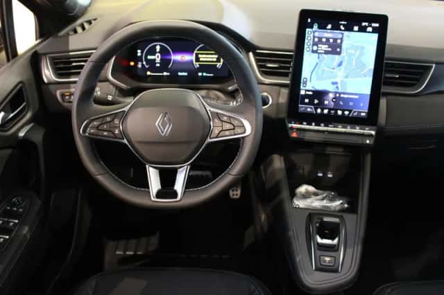 Renault Captur (2026) thumbnail 3