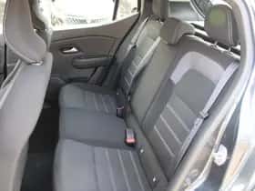 Dacia Sandero Stepway (2023) thumbnail 32
