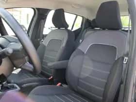 Dacia Sandero Stepway (2023) thumbnail 7