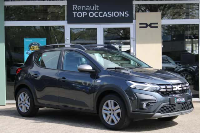 Dacia Sandero Stepway (2023) thumbnail 5