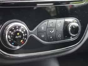 Renault Captur (2016) thumbnail 14