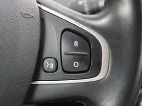 Renault Captur (2016) thumbnail 18