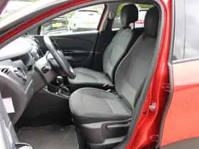 Renault Captur (2016) thumbnail 30