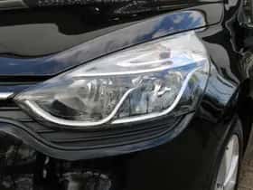 Renault Clio (2018) thumbnail 25