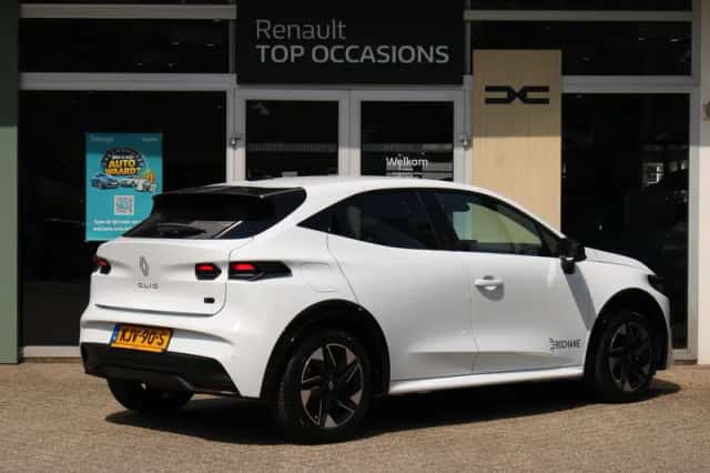 Renault Clio (2026) thumbnail 6