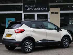 Renault Captur (2016) thumbnail 2