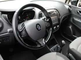 Renault Captur (2016) thumbnail 18