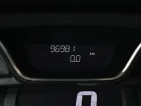 Renault Captur (2016) thumbnail 32