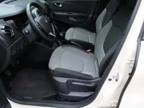 Renault Captur (2016) thumbnail 7