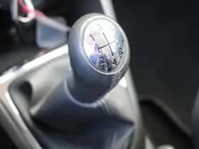 Renault Captur (2014) thumbnail 18