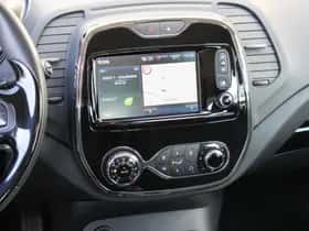 Renault Captur (2014) thumbnail 10