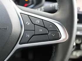 Renault Clio (2022) thumbnail 19