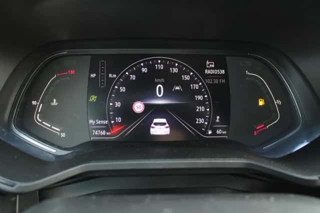 Renault Clio (2022) thumbnail 4