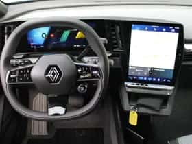 Renault Mégane E-Tech (2025) thumbnail 3