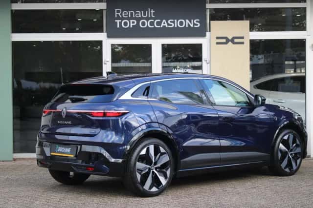 Renault Mégane E-Tech (2025) thumbnail 2