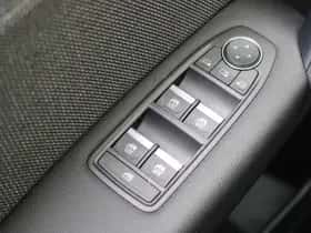 Renault Captur (2024) thumbnail 14