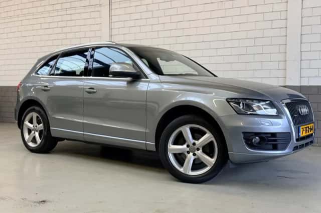 Audi Q5 (2009) thumbnail 1