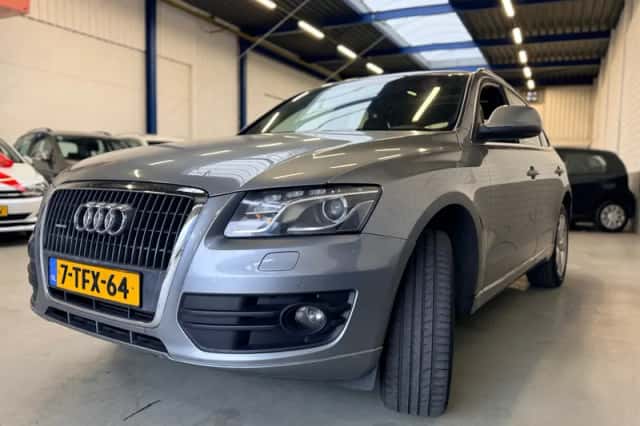 Audi Q5 (2009) thumbnail 4