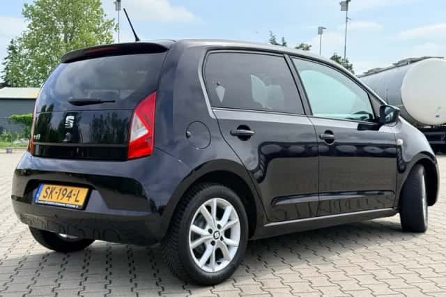 SEAT Mii (2018) thumbnail 2