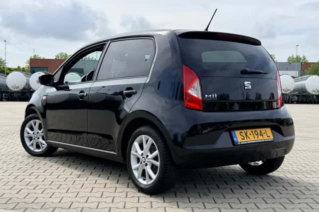 SEAT Mii (2018) thumbnail 3