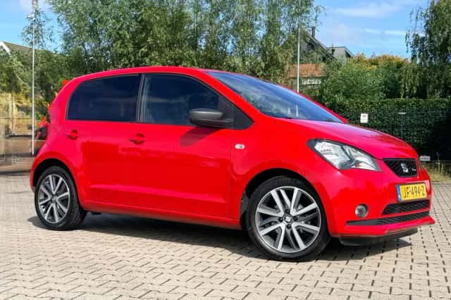 SEAT Mii (2016) thumbnail 1