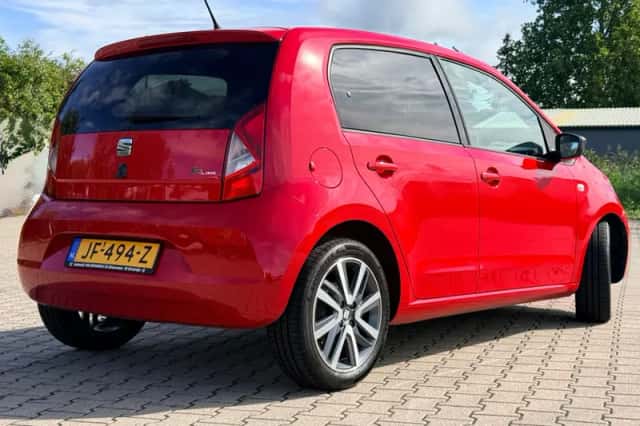 SEAT Mii (2016) thumbnail 2