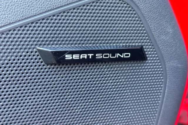 SEAT Mii (2016) thumbnail 6