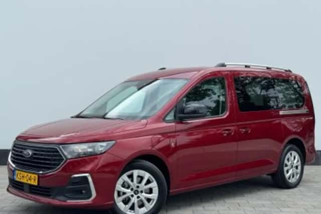 Ford Tourneo Connect (2014) thumbnail 2