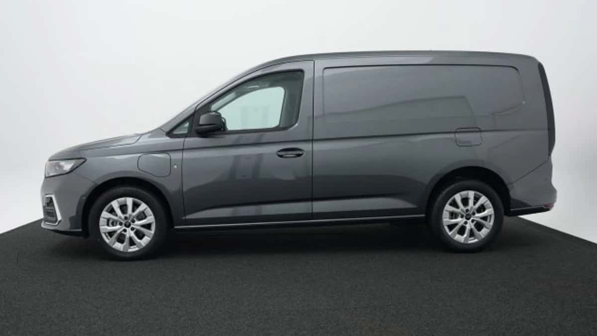 Ford Transit Connect (2024) — foto 1