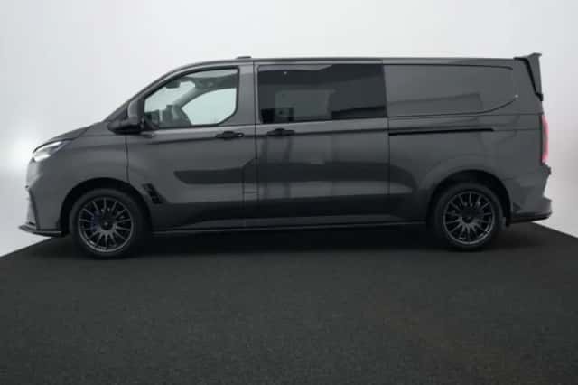 Ford E-Transit Custom (2026) thumbnail 1
