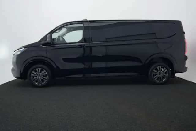 Ford E-Transit Custom (2026) thumbnail 1