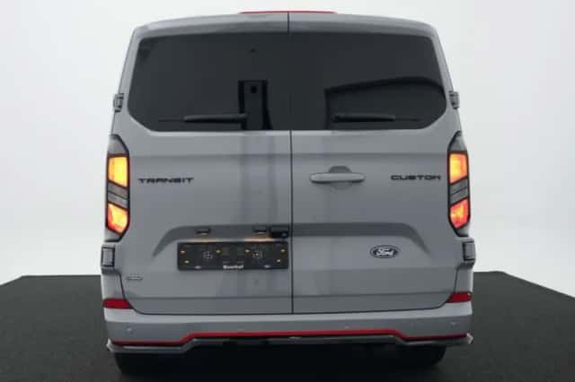 Ford Transit Custom (2026) thumbnail 3