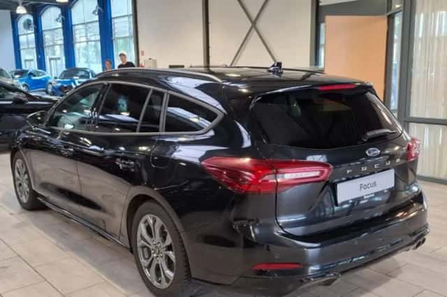Ford Focus (2025) thumbnail 3