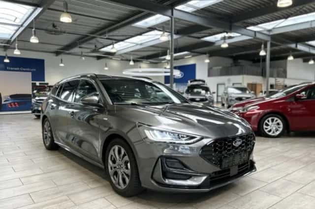 Ford Focus (2025) thumbnail 6