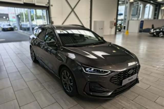 Ford Focus (2025) thumbnail 2