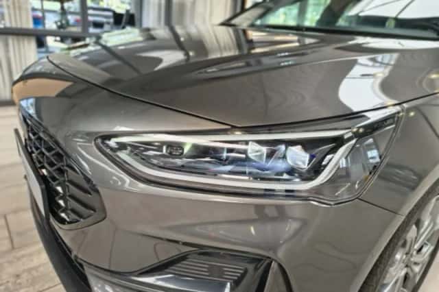 Ford Focus (2025) thumbnail 5