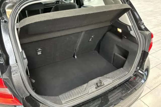 Ford Fiesta (2019) thumbnail 3