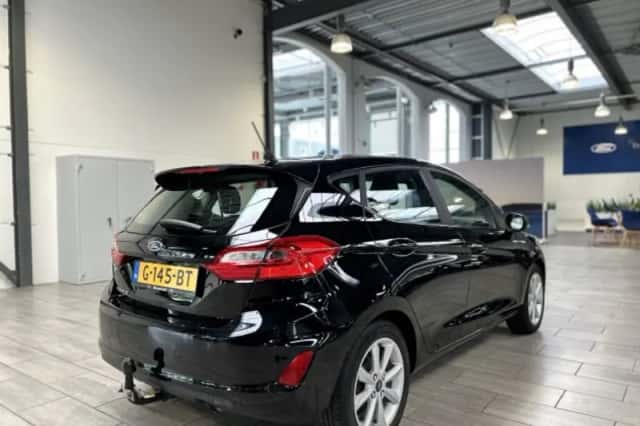 Ford Fiesta (2019) thumbnail 5