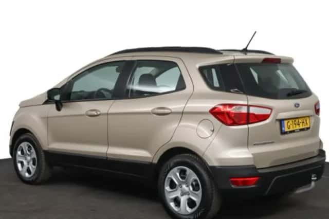 Ford EcoSport (2019) thumbnail 3