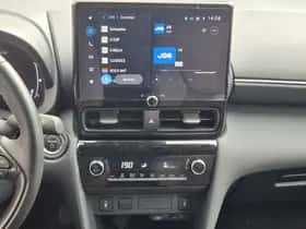 Toyota Yaris Cross (2024) thumbnail 5