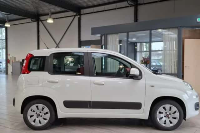 Fiat Panda (2015) thumbnail 6