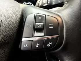 Ford Focus (2020) thumbnail 16