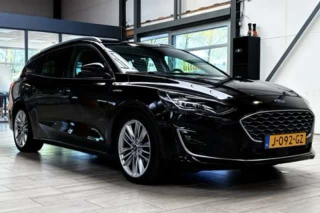 Ford Focus (2020) thumbnail 3