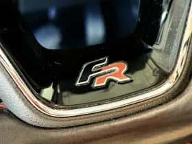 SEAT Leon (2017) thumbnail 13