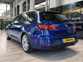 SEAT Leon (2017) thumbnail 3